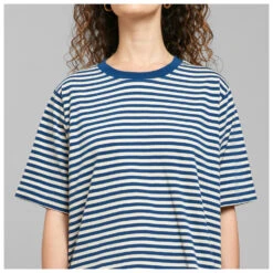 DEDICATED Women's T-Shirt Vadstena - T-Shirt -Armedange Kleidung Geschaft dedicated womens t shirt vadstena t shirt detail 4