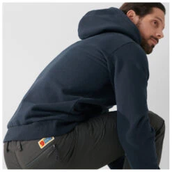 FJÄLLRÄVEN Fjällräven Logo Hoodie - Hoodie -Armedange Kleidung Geschaft fjaellraeven fjaellraeven logo hoodie hoodie detail 4