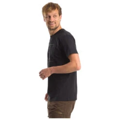 Heber Peak Logo T-Shirt -Armedange Kleidung Geschaft heber peak heber peak logo t shirt detail 11