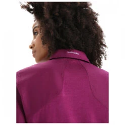 Icebreaker Women's Hike L/S Top - Bluse -Armedange Kleidung Geschaft icebreaker womens hike l s top bluse detail 6