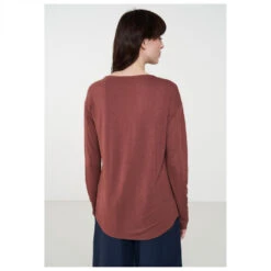 Women's Longsleeve Fuchsia - Longsleeve 12 Women's Longsleeve Fuchsia - Longsleeve -Armedange Kleidung Geschaft recolution womens longsleeve fuchsia longsleeve detail 3